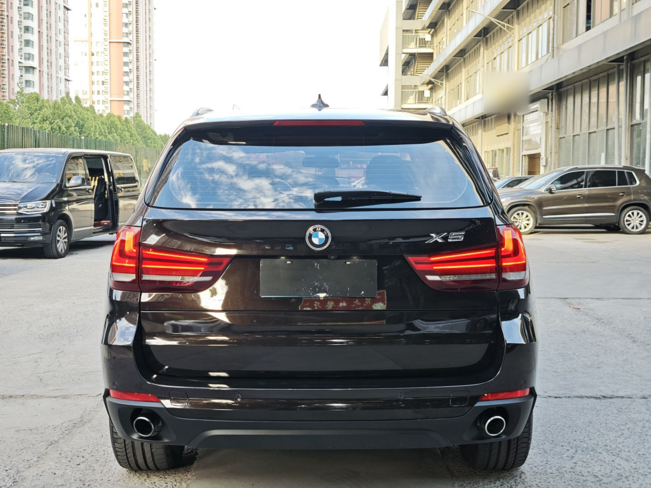 X5 Imported 2015 xDrive28i photo 4