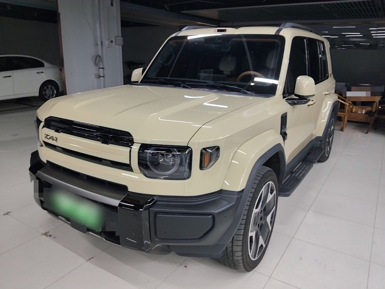 iCAR V27 2026 200KM AWD 700