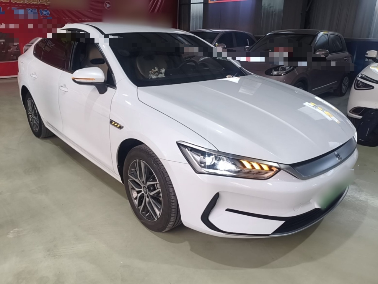 Qin PLUS 2024 Honor EV 510KM Leading photo 3