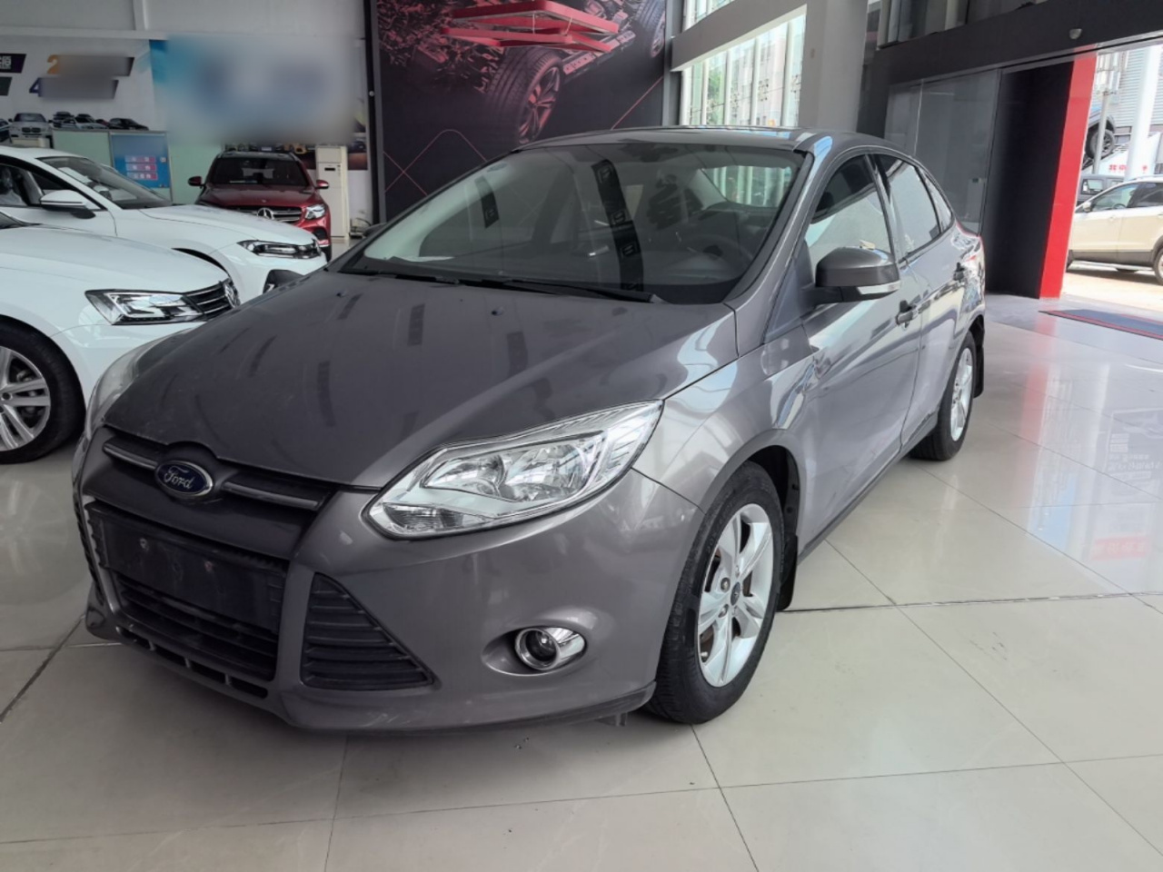 Focus 2012 Sedan 1.6L AT