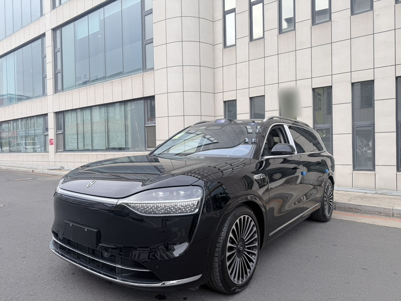 HIMA AITO M9 2025 EREV Ultra 52kWh 6-Seater 192-Line LiDAR