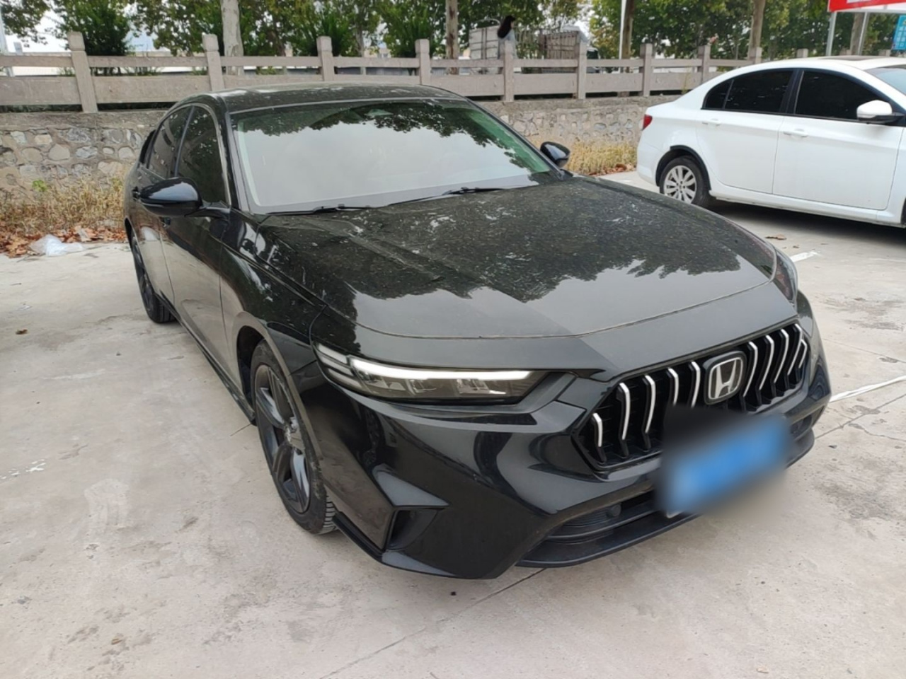 2023 260TURBO photo 3