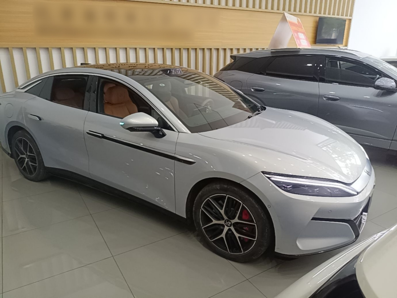 Han L 2025 EV AWD LiDAR Flagship photo 3