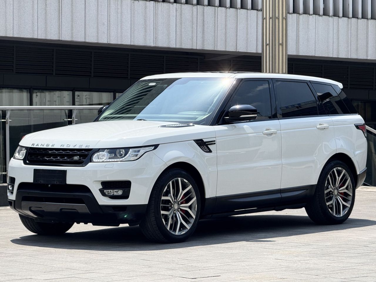 Range Rover Sport 2016 3.0 SC V6 HSE DYNAMIC