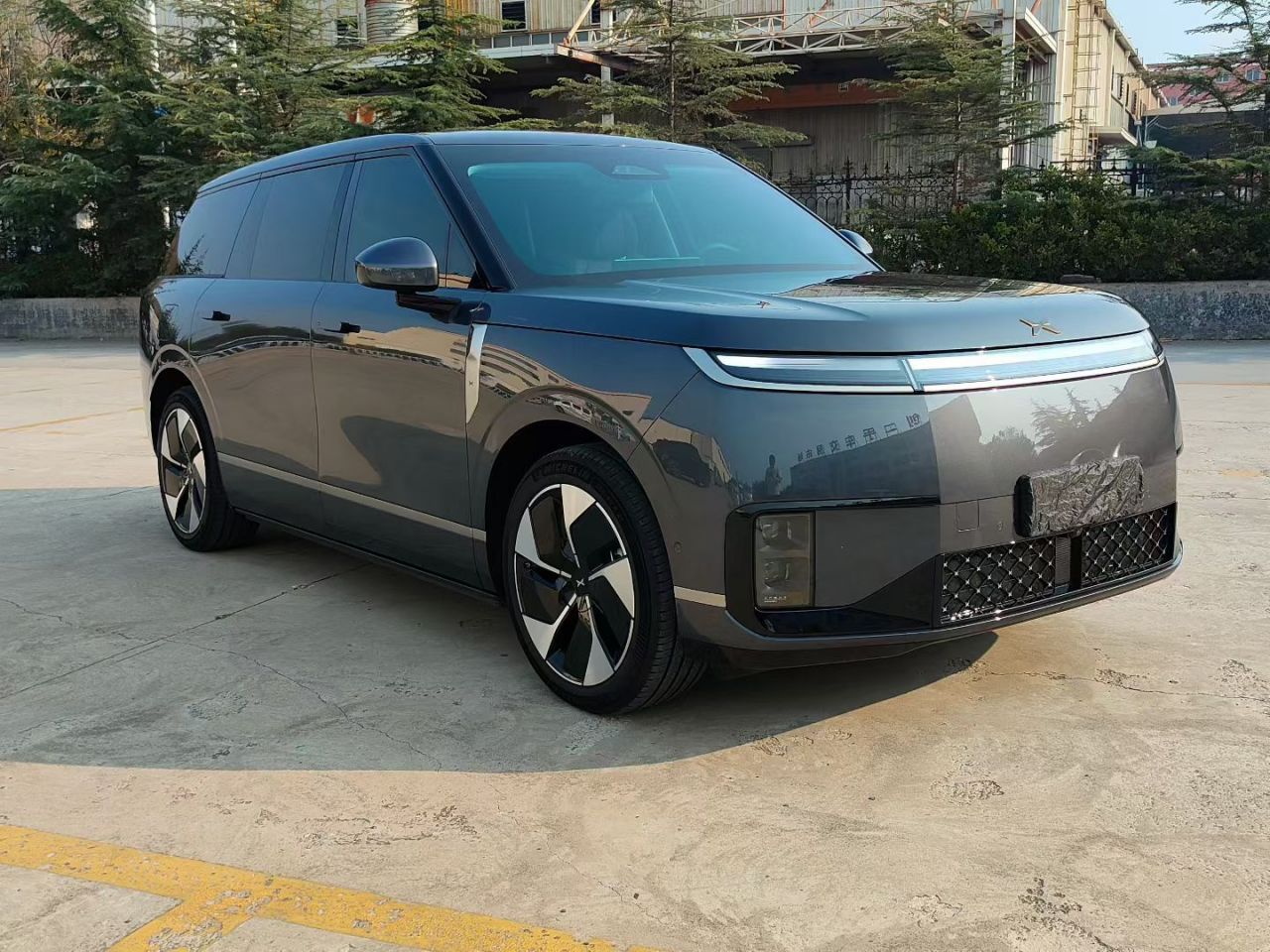 GX 2026 EREV 1585 AWD UltraSE photo 4