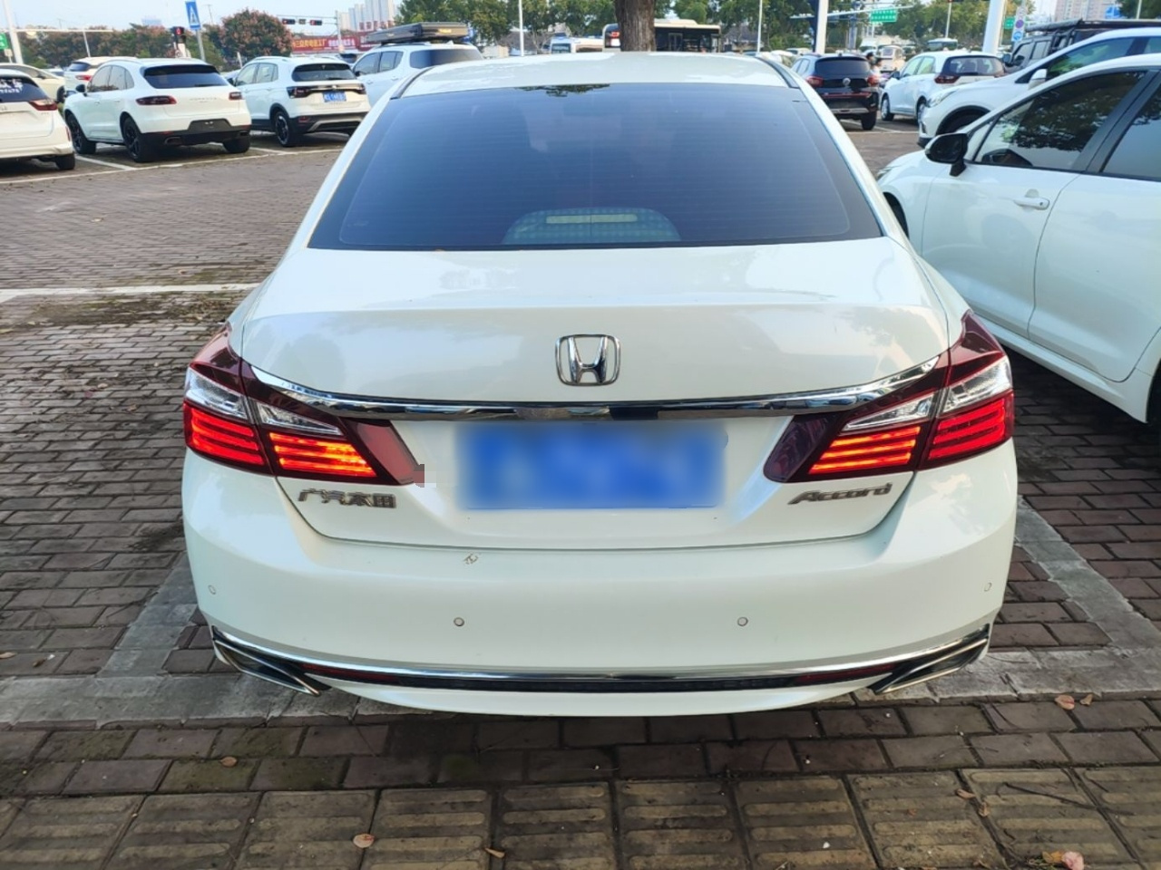 Accord 2016 2.0L Elite photo 5