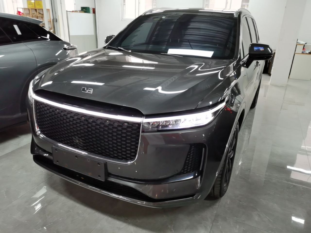 Li Auto ONE 2020 EREV 6-Seater