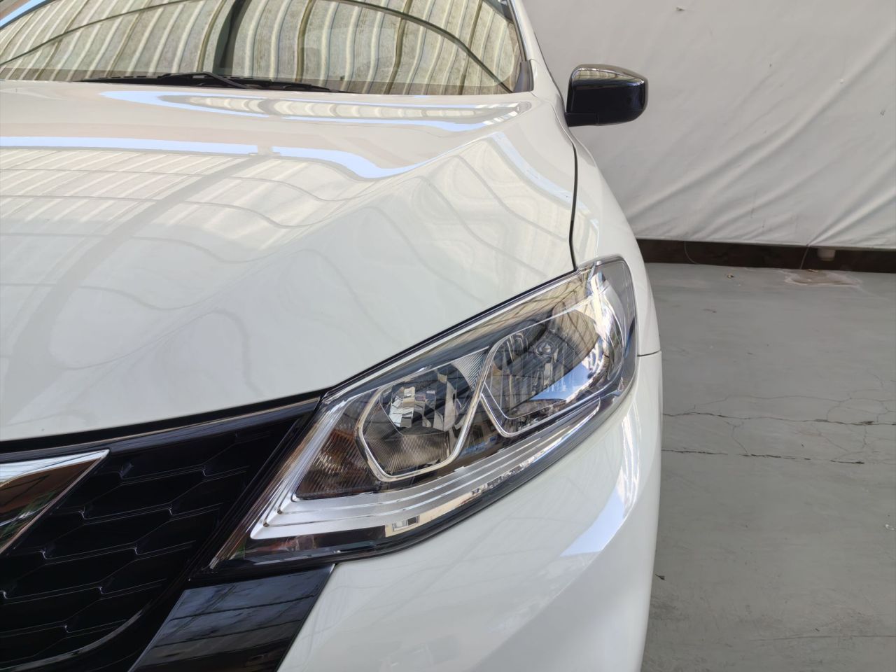 Tiida 2024 1.6L CVT photo 3