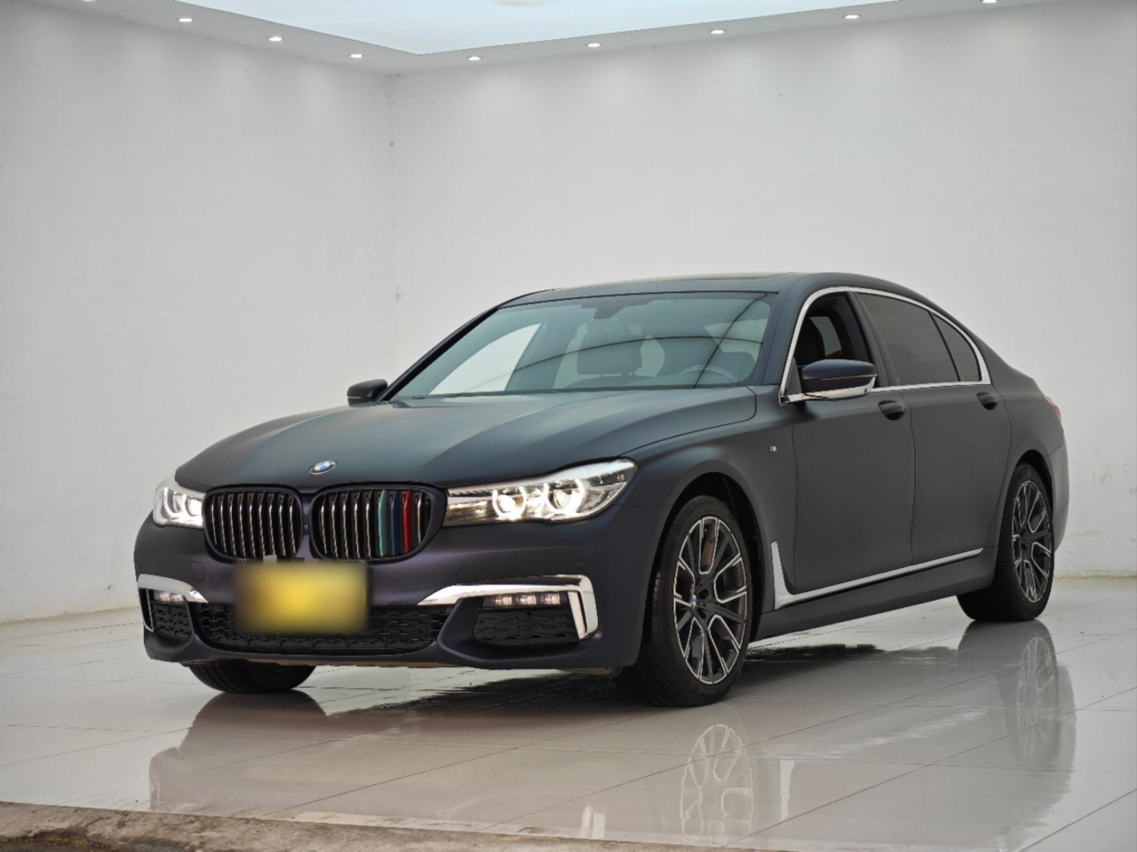 7 Series 2018 730Li Leading M Sport Package