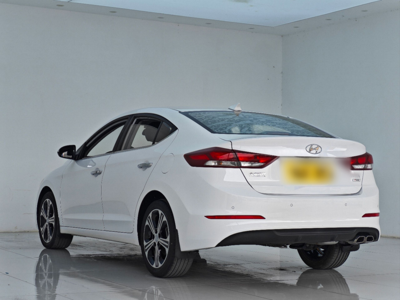 Elantra 2018 1.4T DCT photo 4