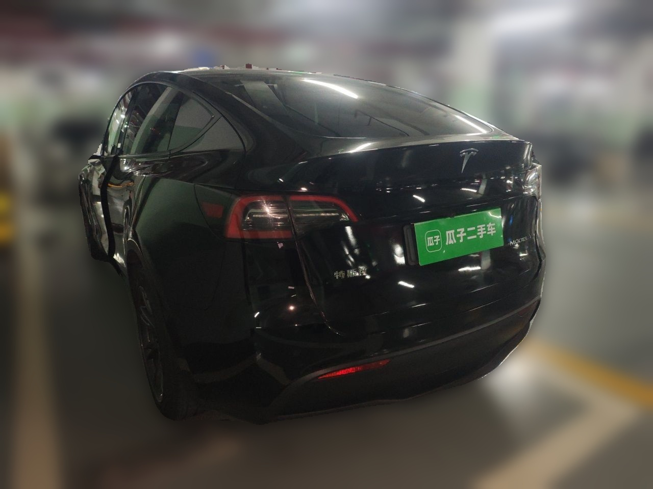 Model Y 2024 RWD photo 4