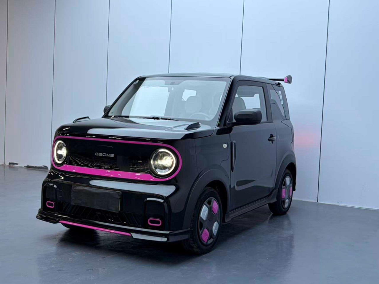2025 210km Panda