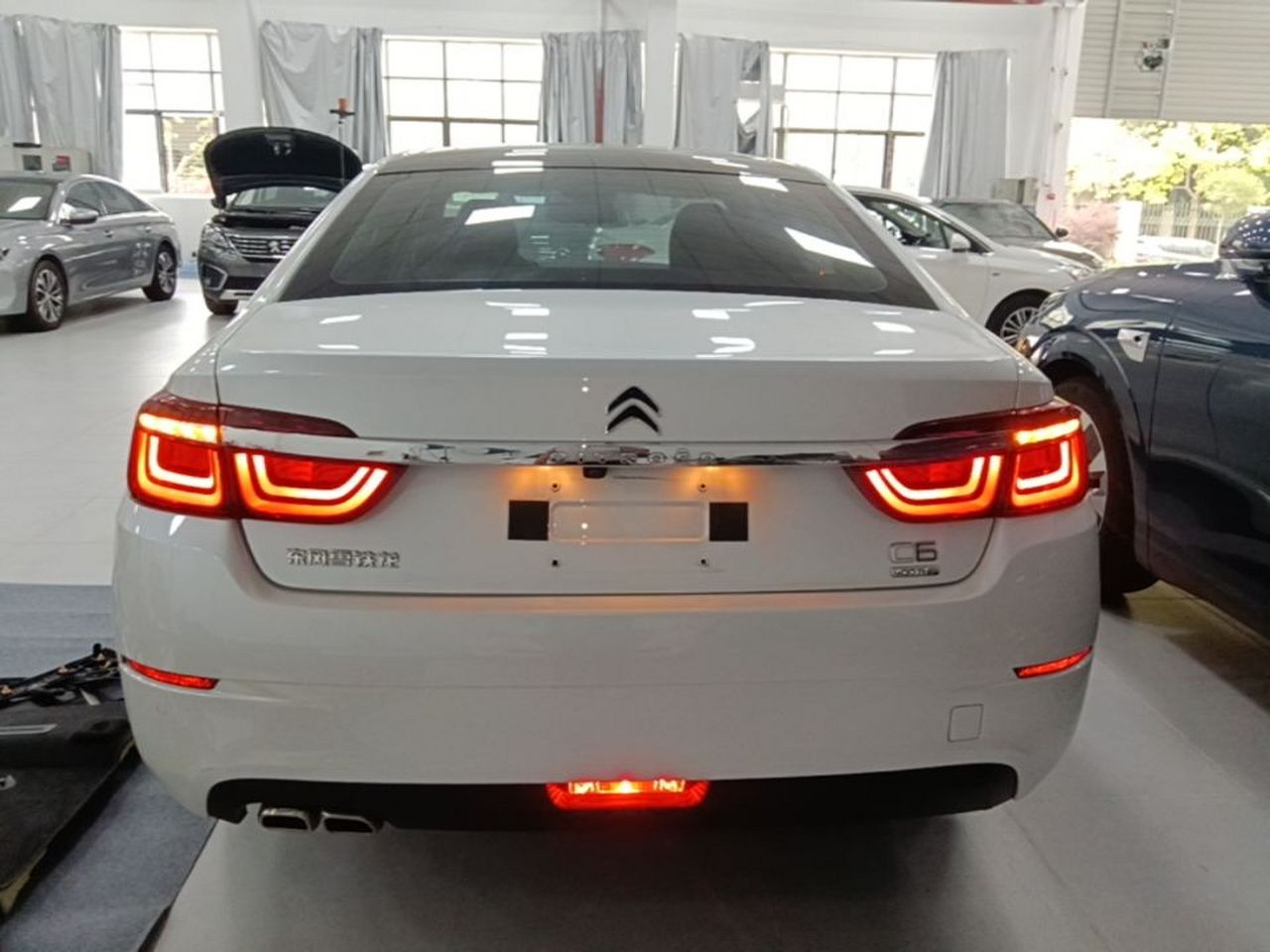 C6 2021 400THP Comfort photo 5