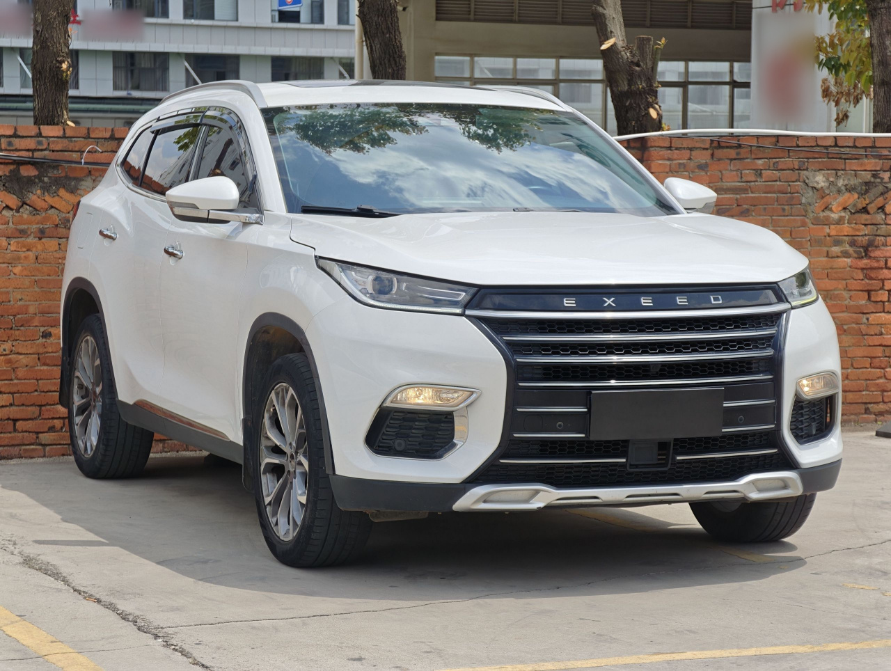 Lingyun 2019 1.6T RWD photo 3