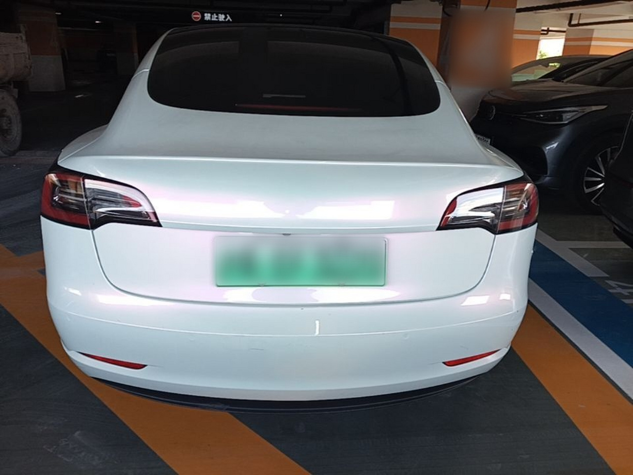 Model 3 2022 RWD photo 3