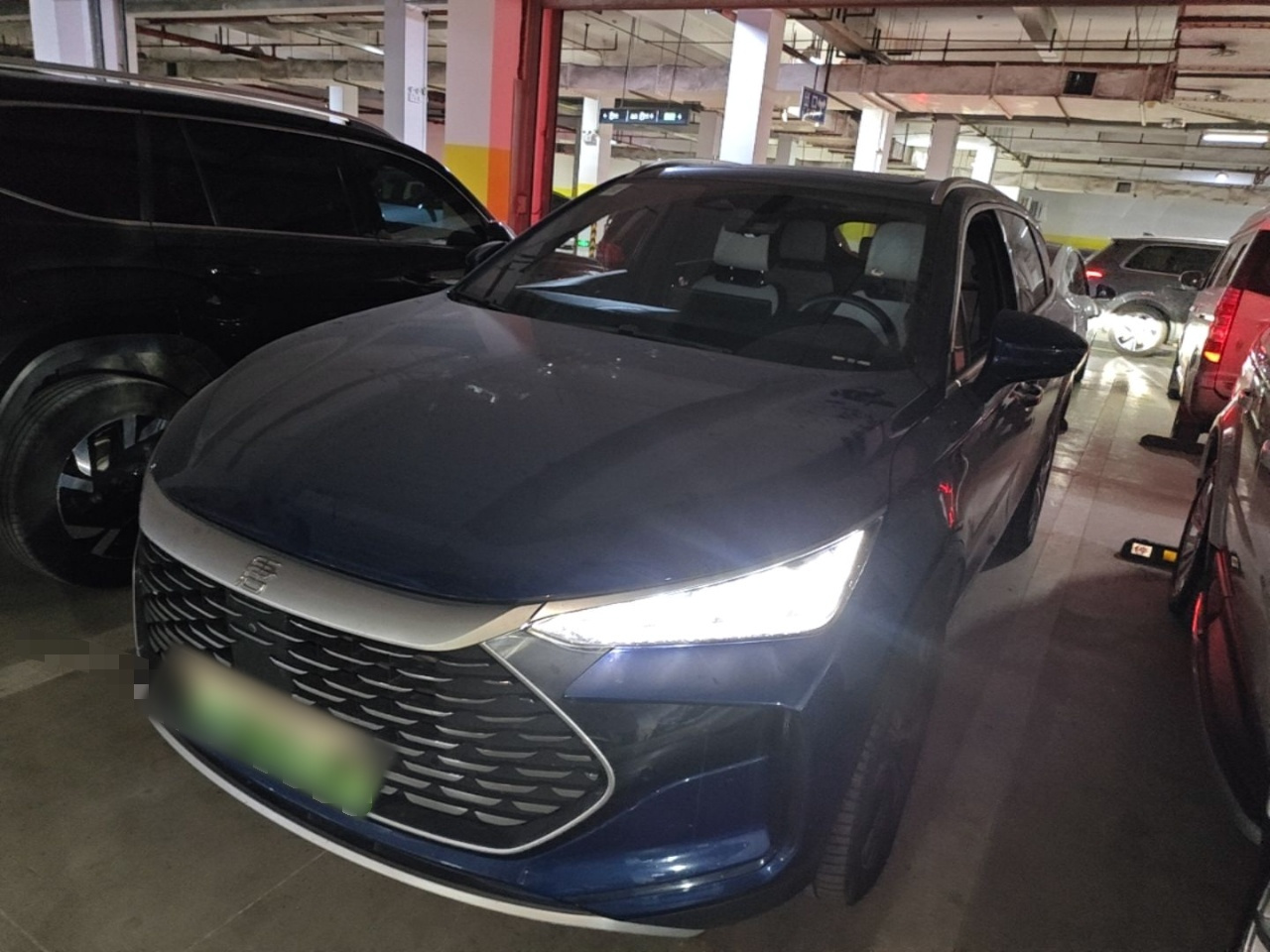 Tang EV 2022 DM-p 215KM AWD Flagship
