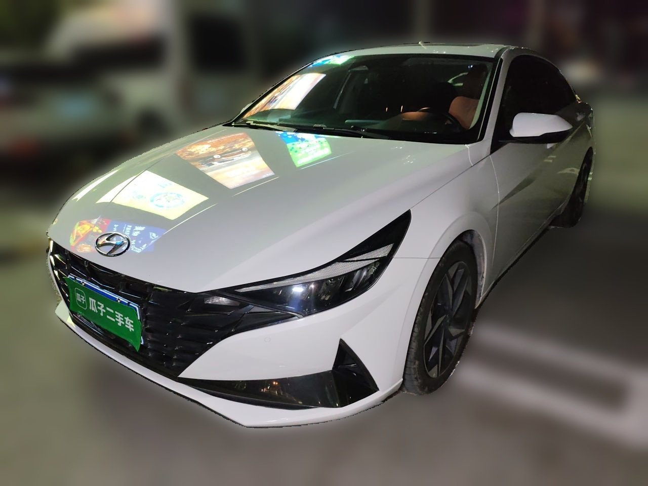 Elantra 2022 1.5L CVT LUX Premium