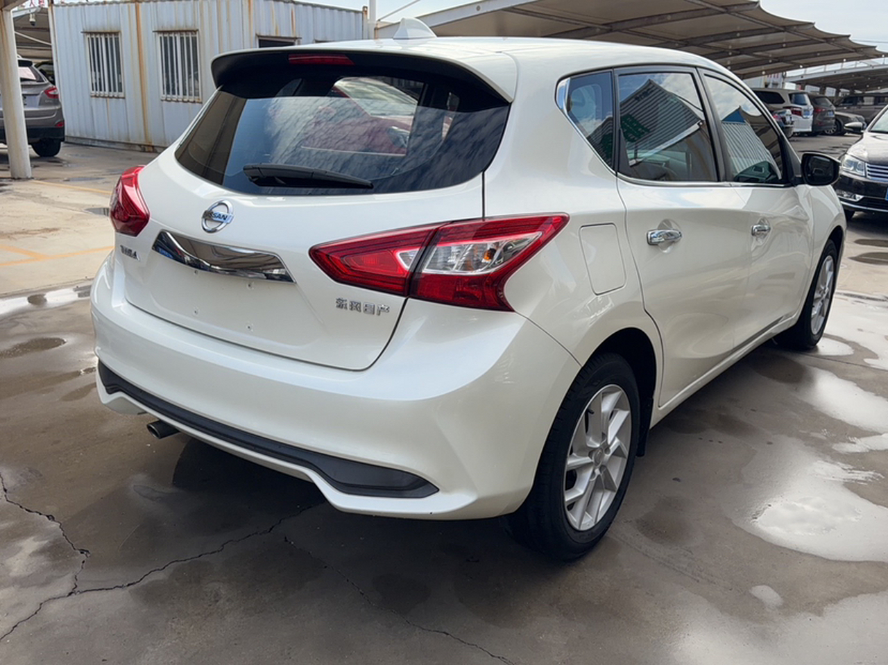 Tiida 2021 1.6L CVT photo 4