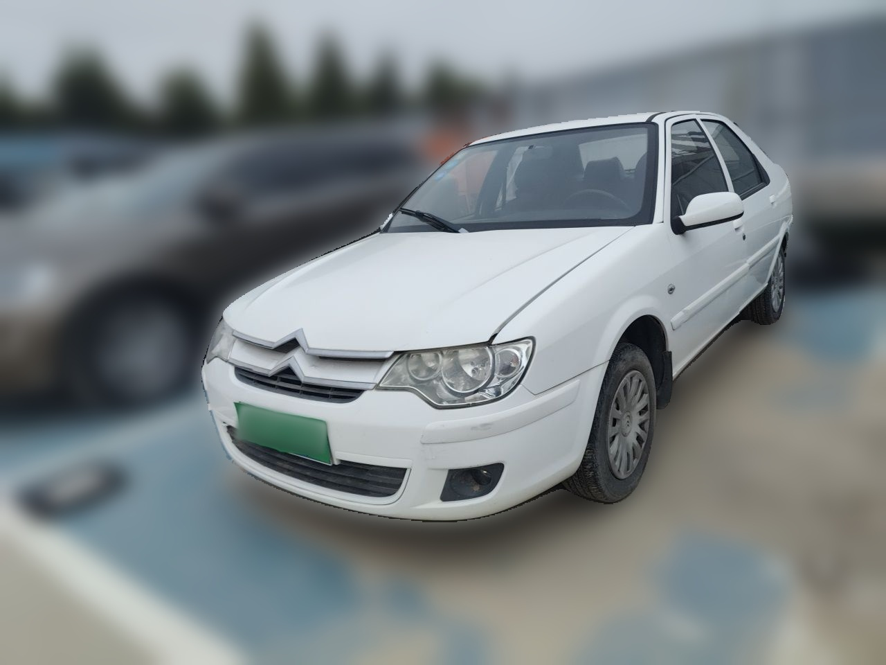 2013 Sedan Classic 1.6L MT Tech