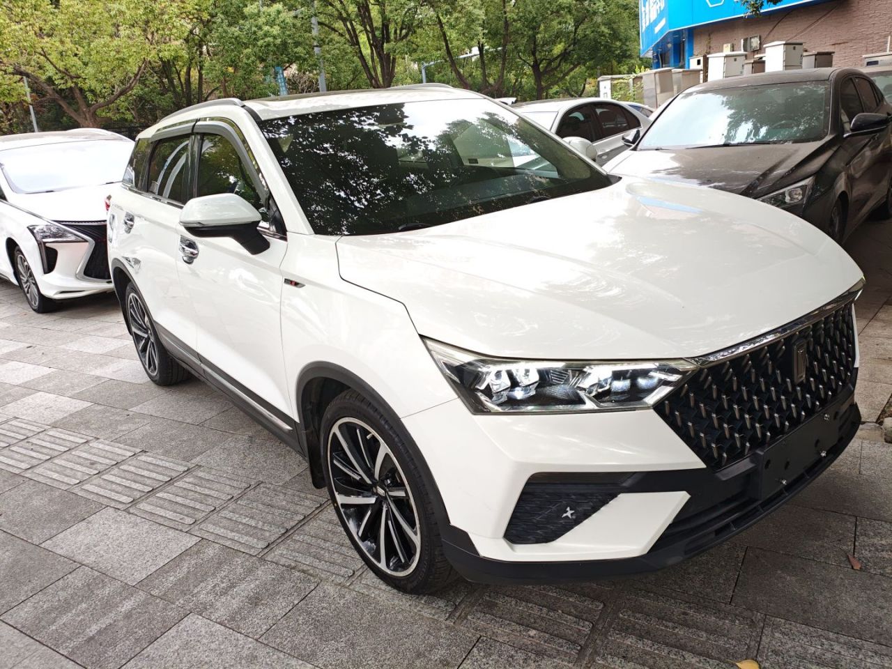 Bestune T77 2019 230 TID AT Luxury China V photo 3
