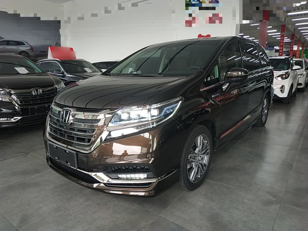 Elysion 2019 2.0L Hybrid Supreme