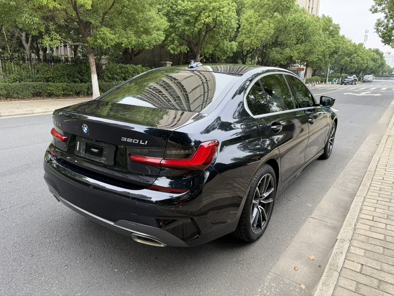 3 Series 2020 320Li M Sport Package photo 4