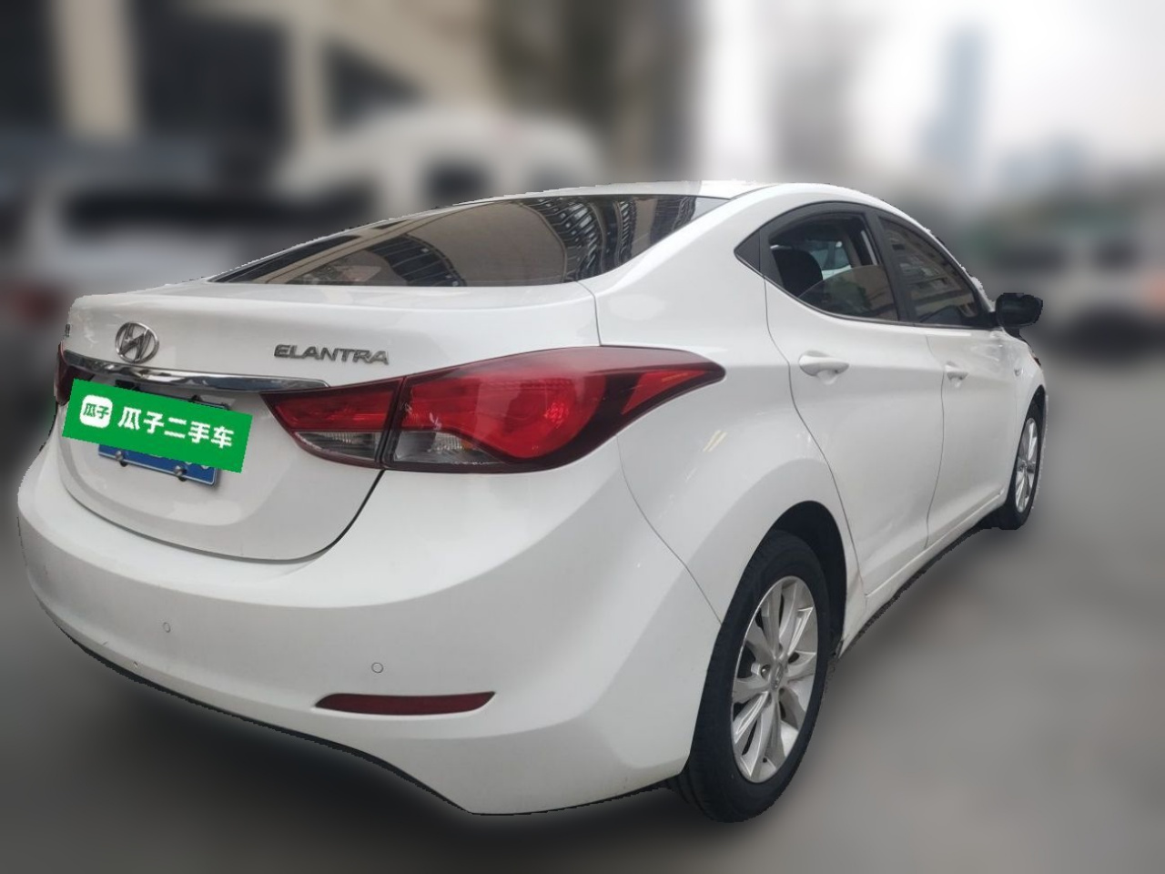 Elantra 2016 1.6L AT Smart photo 4