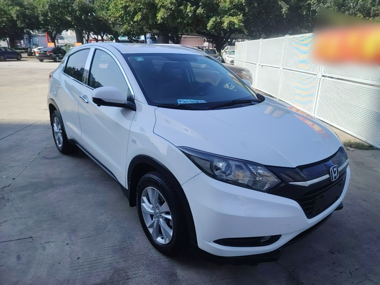 Vezel 2015 1.8L CVT RWD Elite photo 3