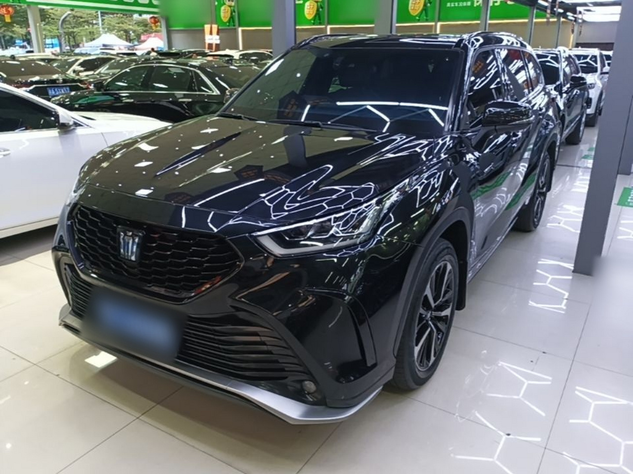 Crown 2023 2.5L HEV AWD Luxury