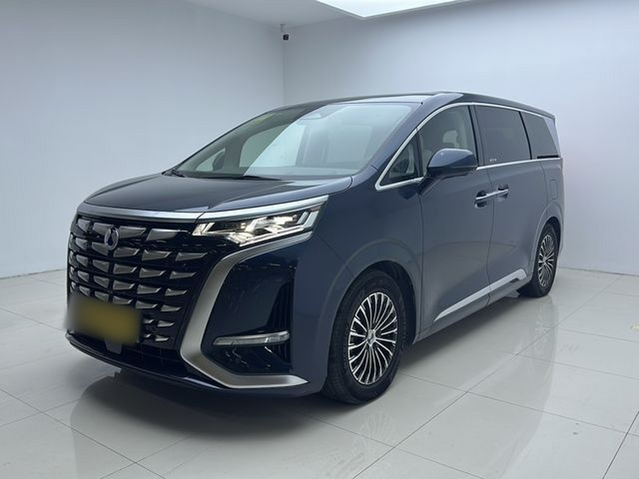 D9 2022 DM-i 970 AWD Noble