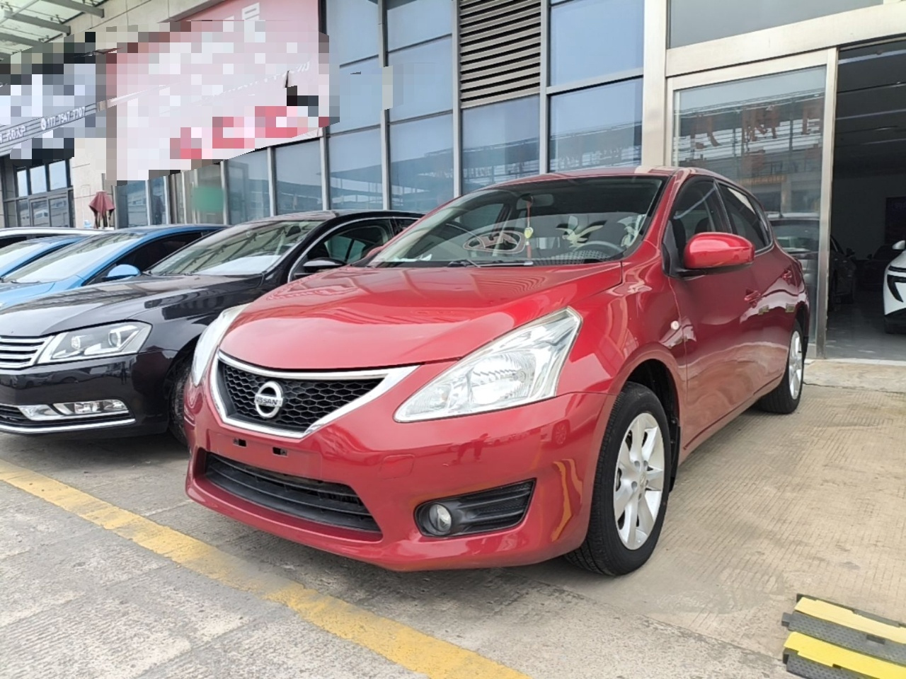 Tiida 2014 1.6L CVT Smart