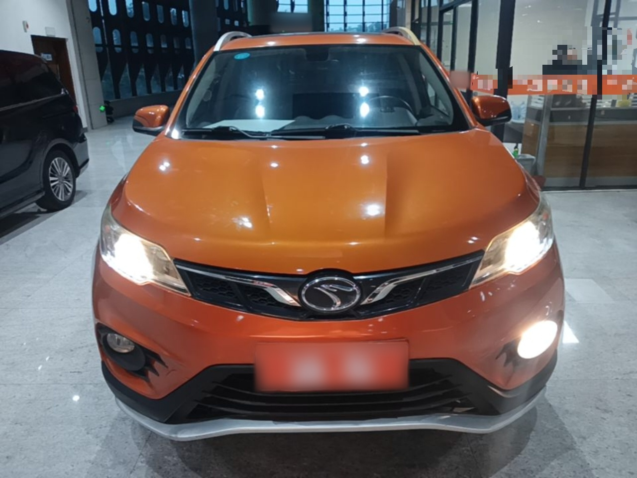 DX3 2018 1.5L MT Premium photo 2