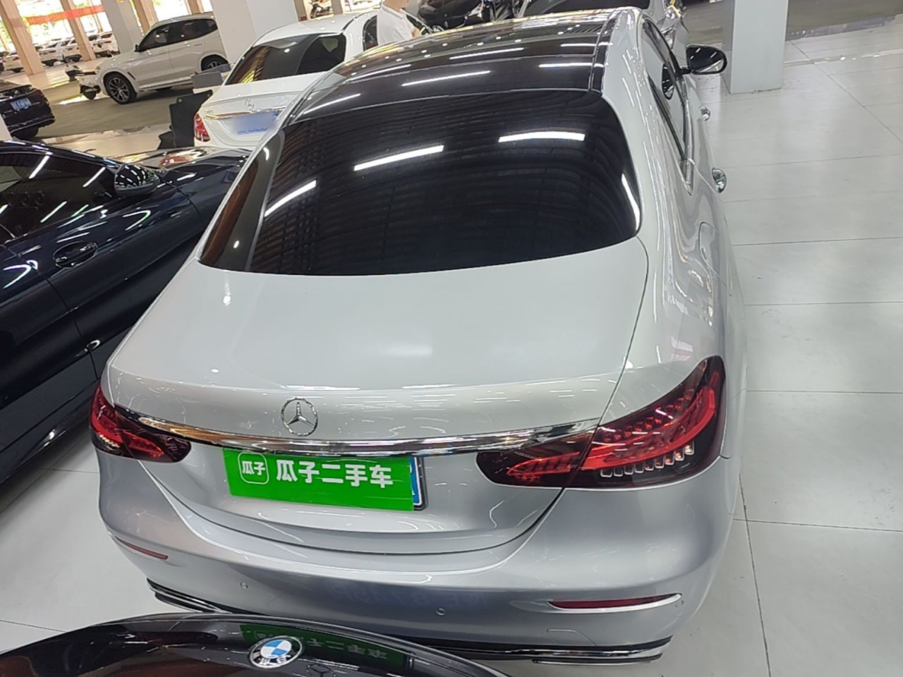 E-Class 2017 E 300 L Sport Luxury photo 5