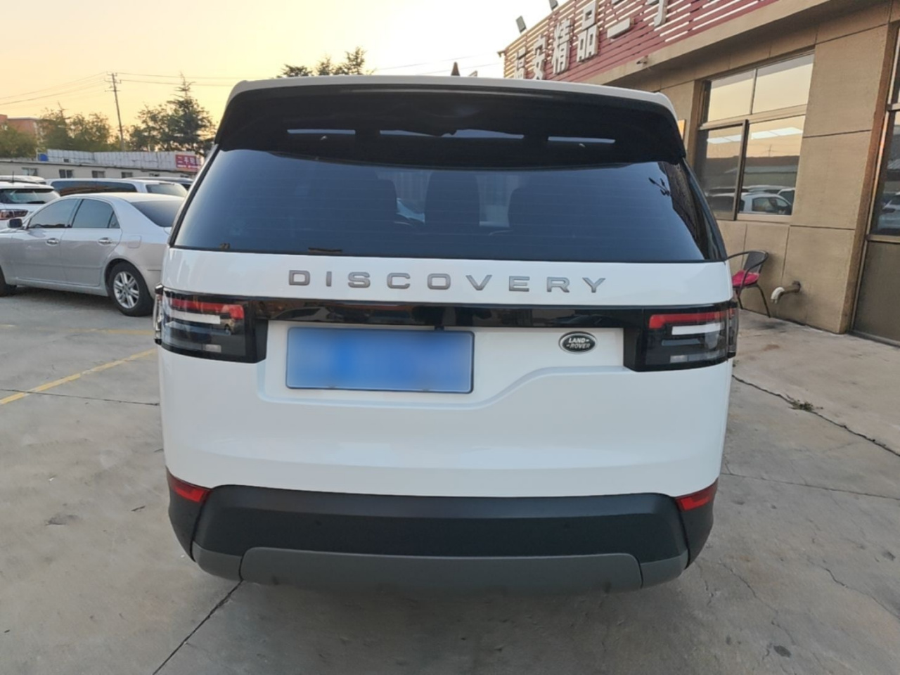 Discovery 2018 2.0T SE photo 5