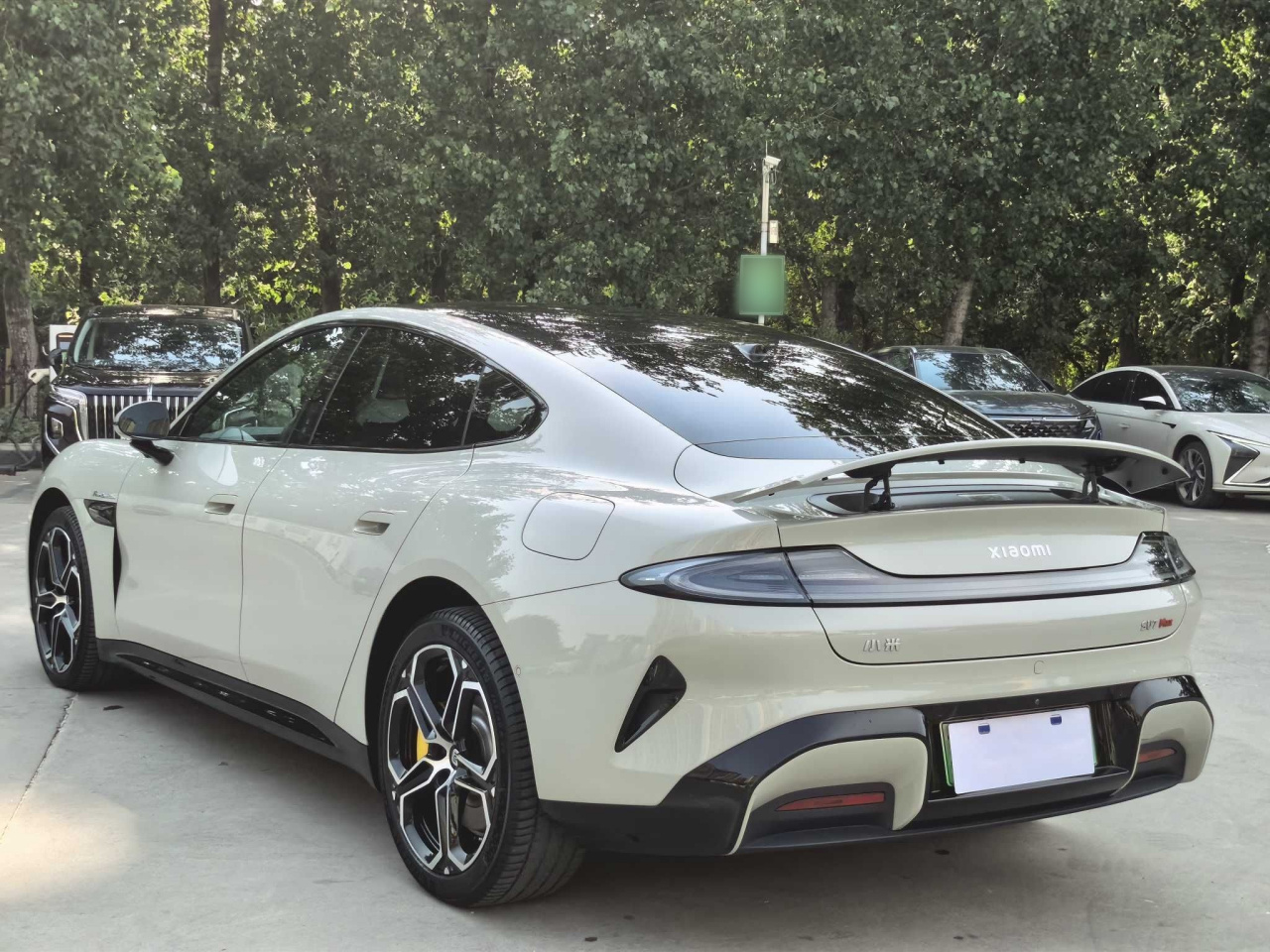 Xiaomi SU7 2024 AWD Extended Range High-end ADAS Max photo 4