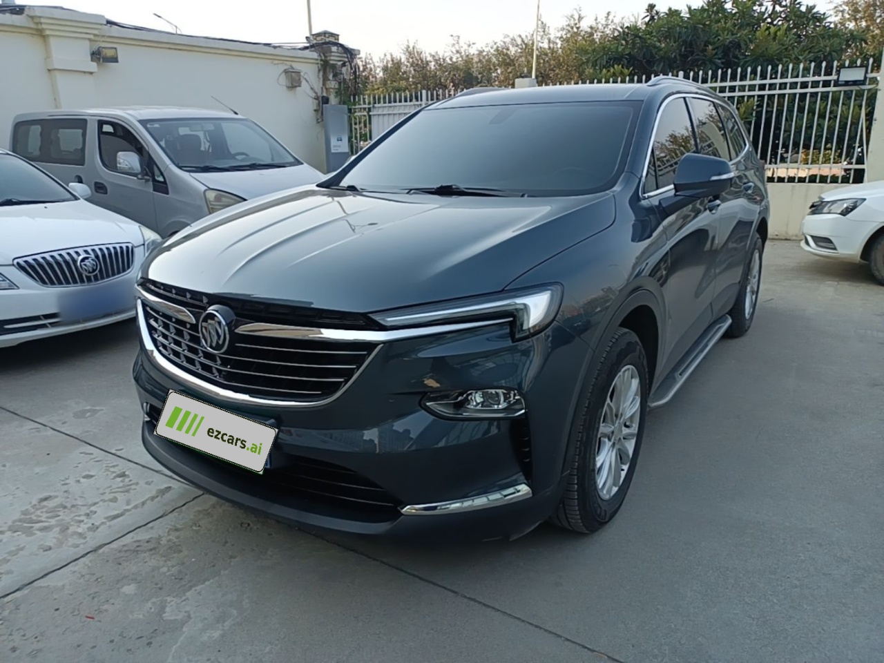 2020 28T RWD