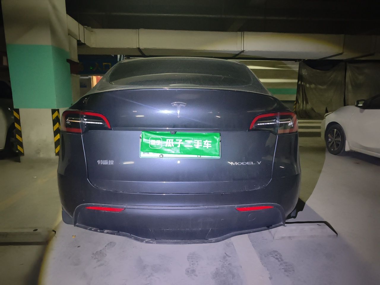Model Y 2024 RWD photo 5