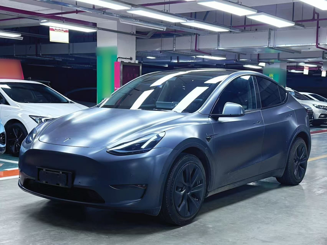 Model Y 2021 Standard Range RWD photo 2