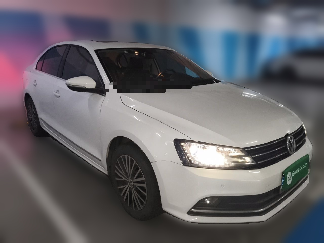 Sagitar 2017 230TSI AT Luxury photo 3