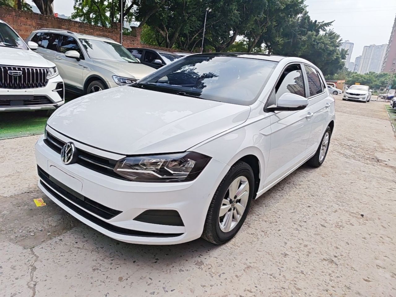 Polo 2021 Plus 1.5L AT
