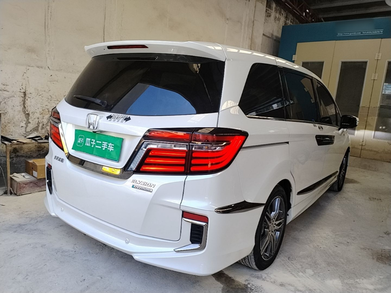 Elysion 2019 2.0L Hybrid Luxury photo 4