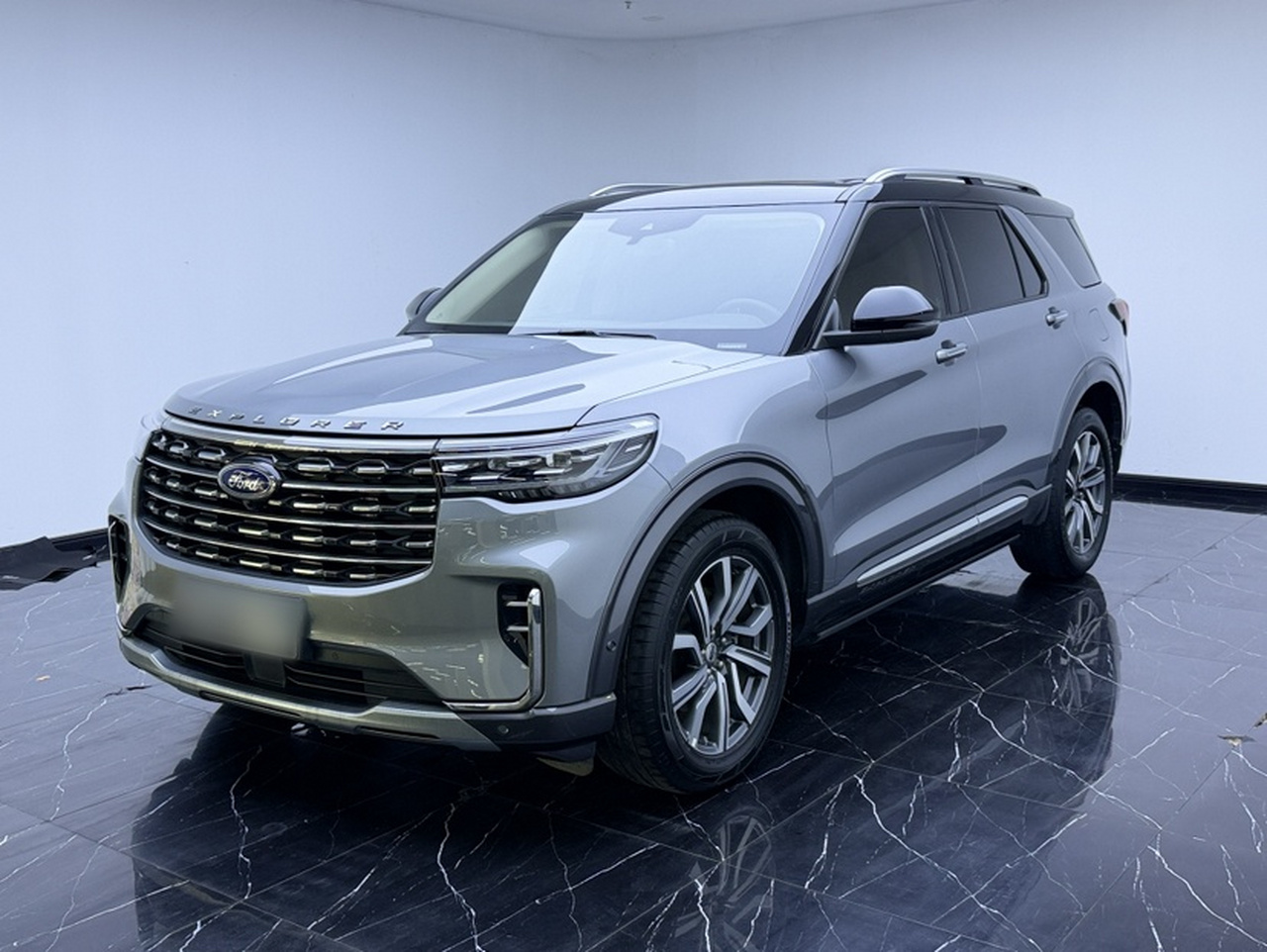 Explorer 2023 EcoBoost 285 AWD Titanium 7-Seater