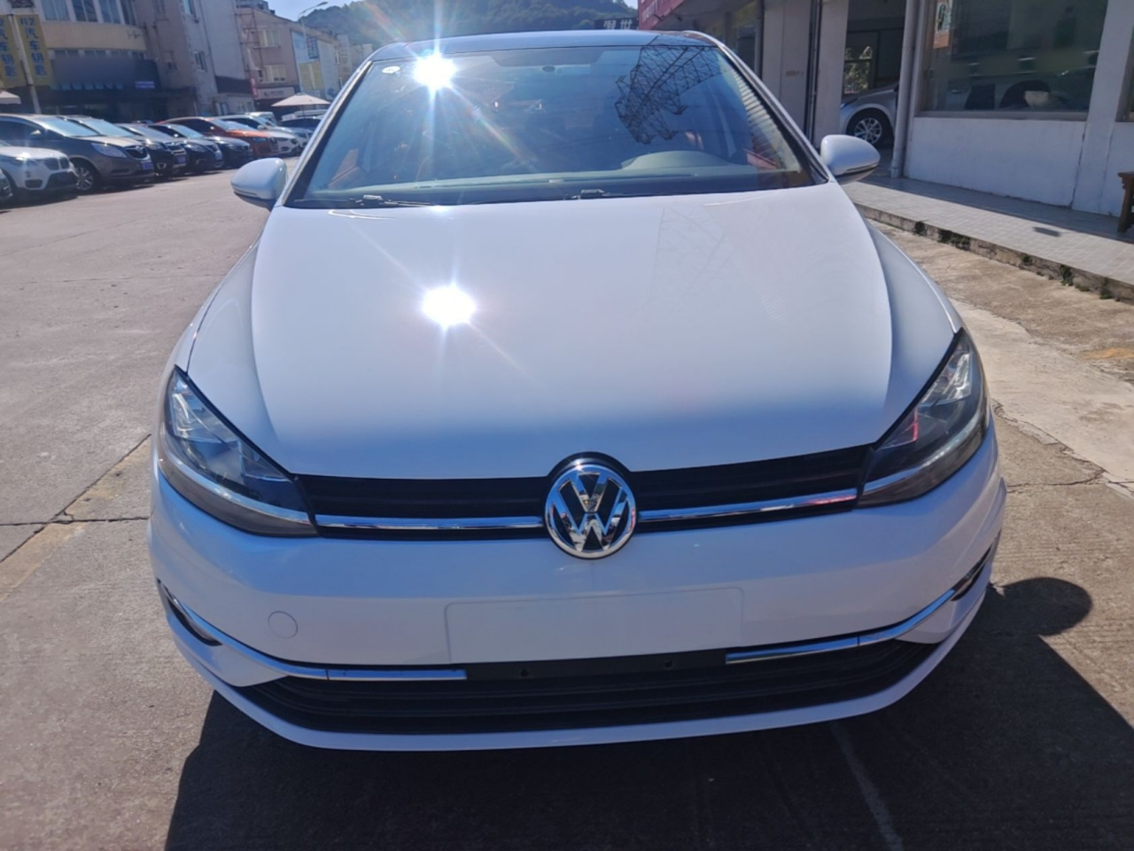 Golf 2018 230TSI AT Comfort photo 2