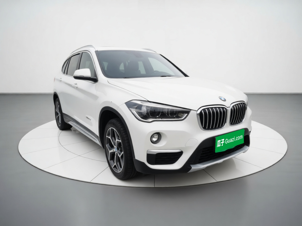 X1 2018 sDrive18Li Exclusive photo 3