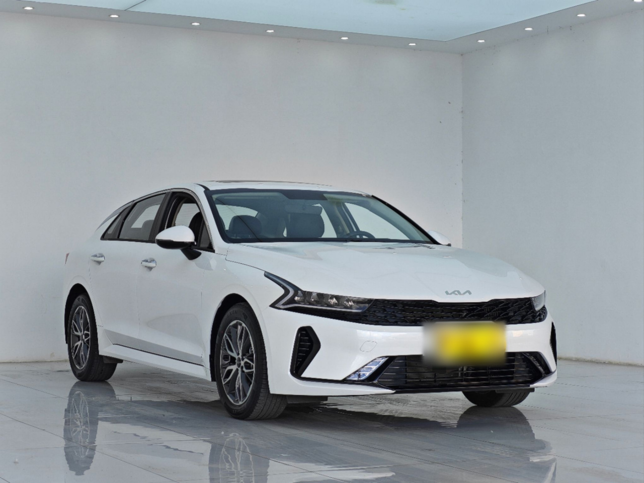 K5 2025 1.5T Luxury photo 3
