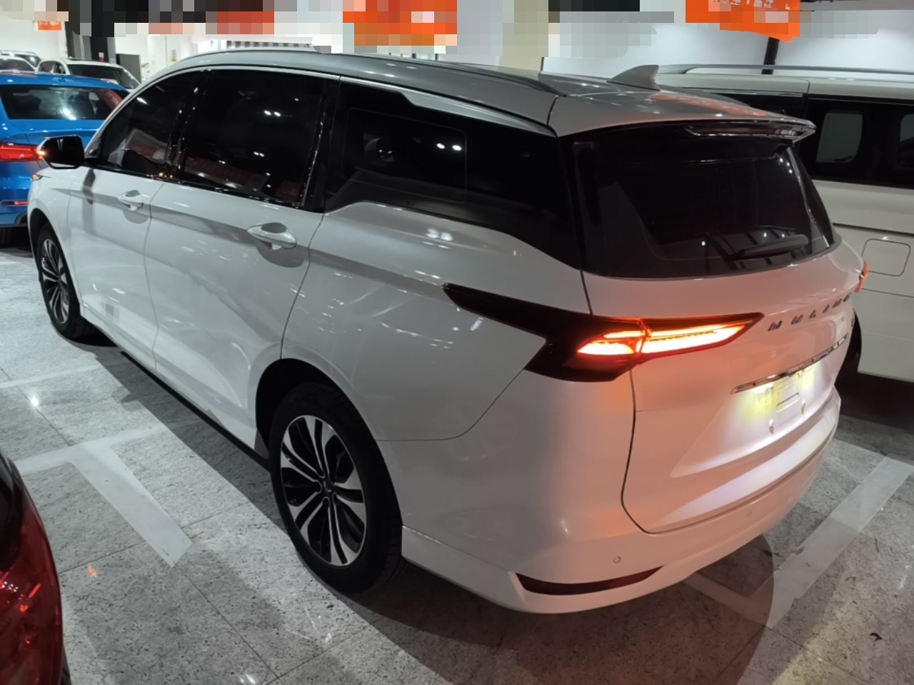 Wuling 2022 1.5T CVT Flagship photo 4