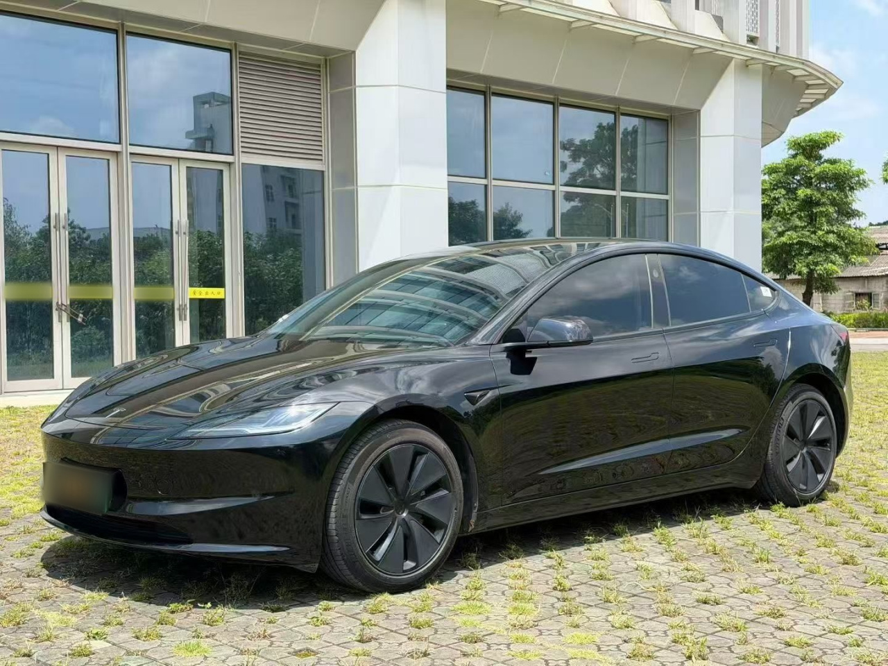Model 3 2023 RWD