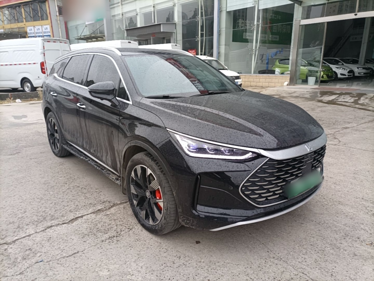 Tang EV 2024 DM-p Honor 215KM AWD Exclusive photo 3