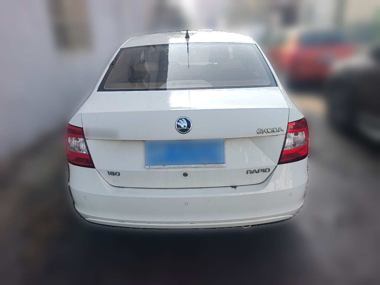 Rapid 2015 1.6L MT photo 5