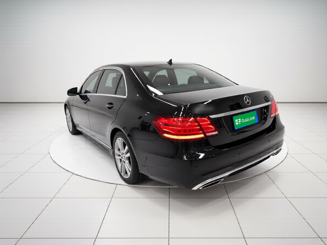 E-Class 2015 Facelift E 200 L Sport photo 4
